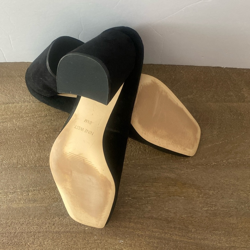 Nine West Black Suede Heels‎ - Picture 5 of 7